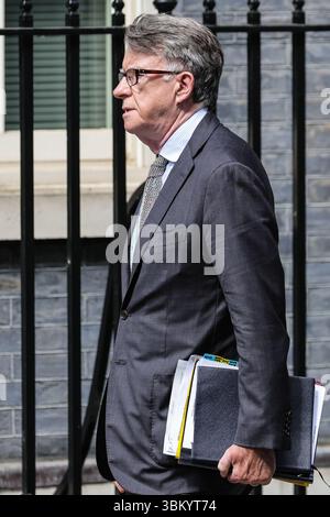 Londres, Royaume-Uni. 23 juin 2025. Peter Mandelson, mbassador britannique aux États-Unis d'Amérique, marche jusqu'au 10 Downing Street. Crédit : Imageplotter/Alamy Live News Banque D'Images