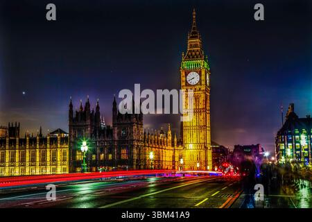 Big Ben, Westminster Bridge, chambres du Parlement, Westminster, Londres, Angleterre. Banque D'Images