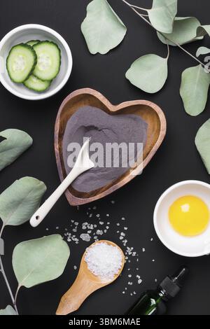 Ingrédients de beauté pour la fabrication cosmétique de soins du corps et de la peau. Ensemble d'ingrédients naturels. DIY cosmétique et concept spa Banque D'Images