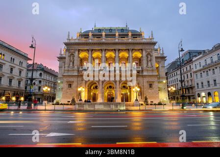 Bâtiment de l'Opéra hongrois Banque D'Images