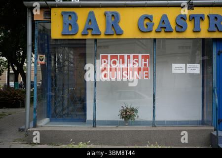 Varsovie, Pologne. 24 juin 2025. Un restaurant de cuisine polonaise est vu à Varsovie, en Pologne, le 24 juin 2025. (Photo de Jaap Arriens/Sipa USA) crédit : Sipa USA/Alamy Live News Banque D'Images