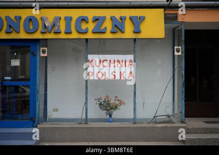 Varsovie, Pologne. 24 juin 2025. Un restaurant de cuisine polonaise est vu à Varsovie, en Pologne, le 24 juin 2025. (Photo de Jaap Arriens/Sipa USA) crédit : Sipa USA/Alamy Live News Banque D'Images