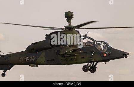 Eurocopter Tiger est un hélicoptère d'attaque européen Banque D'Images
