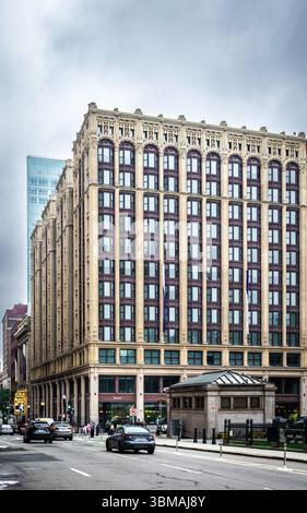 Massachusetts, USA, 9 juin 2025, vue d'une scène urbaine sur Tremont Street à Boston Banque D'Images