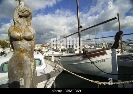 Port de plaisance et port de pêche de Colonia de Sant Jordi, ses Salines, Migjorn, Majorque, Îles Baléares, Espagne, Europe Banque D'Images