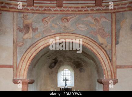 Fulda, Kath. Filialkirche préparé Michael, Rotunde, Wandmalerei über der unteren Apsis, Christus und Erzengel Michael Banque D'Images