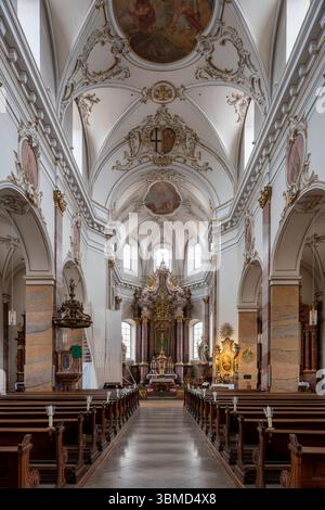 Fulda, Kath. Stadtpfarrkirche composé Blasius, Blick nach Osten Banque D'Images