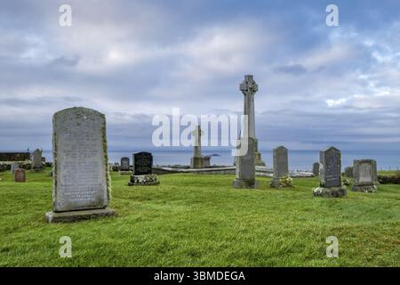 Flora MacDonald Memorial, cimetière de Kilmuir, Kilmuir, (Cille Mhoire), côte ouest de la péninsule de Trotternish, île de Skye, Highlands, Écosse, Unite Banque D'Images