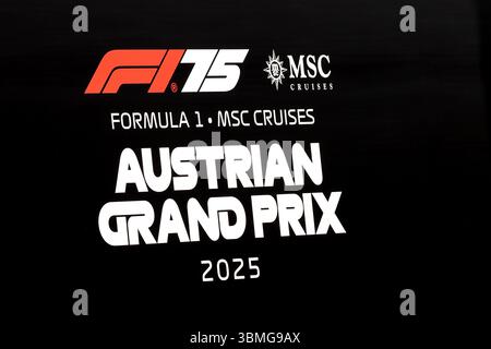 Zeltweg, Autriche - juin 26 : un logo F1 est affiché lors du Grand Prix de F1 d'Autriche 2025 à la base aérienne de Zeltweg le 226 juin 2025 à Zeltweg, Autriche. (Photo Philippe Nanchino/Eurasia Sport images/Alamy) Banque D'Images