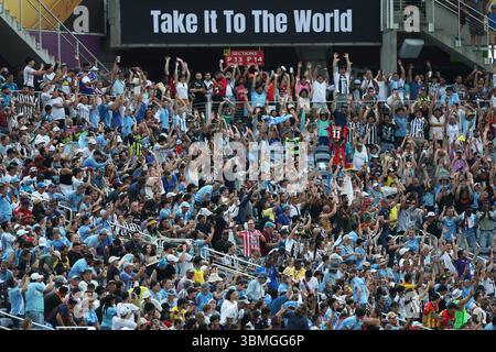 Orlando, États-Unis. 26 juin 2025. Les spectateurs sont vus lors du match de groupe G entre l'Italien Juventus FC et l'Anglais Manchester City lors de la Coupe du monde des clubs FIFA 2025 au Camping World Stadium, Orlando, États-Unis, le 26 juin 2025. Crédit : Li Ming/Xinhua/Alamy Live News Banque D'Images