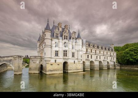 Schloss Chenonceau (Chateau de Chenonceau), ein malerisches Wasserschloss im franzoesischen Ort Chenonceaux im Departement Indre-et-Loire in der Reg Banque D'Images