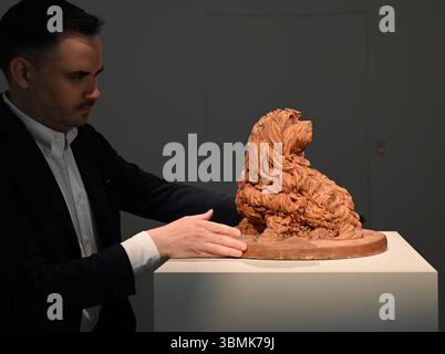 Avant-première des peintures du vieux maître et du 19 e siècle chez Sotheby's London qui seront mises en vente lors d'une vente aux enchères le 2 juillet. 2025 à 19 h, heure d'été britannique ... Banque D'Images
