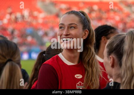 Toronto, Canada. 27 juin 2025. Jordyn Huitema, du Canada, est vu lors d’un match amical international entre le Canada et le Costa Rica à BMO Field. Note finale : 4-1 pour canada crédit : SOPA images Limited/Alamy Live News Banque D'Images