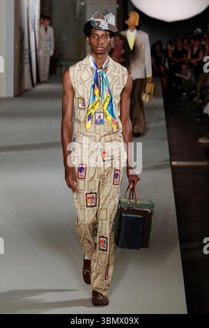Paris, Frankreich. 28 juin 2025. Défilé printemps-été 2026 de KIDSUPER lors de la semaine de la mode de Paris Menswear le 2025 juin - Paris, France 28/06/2025 crédit : dpa/Alamy Live News Banque D'Images