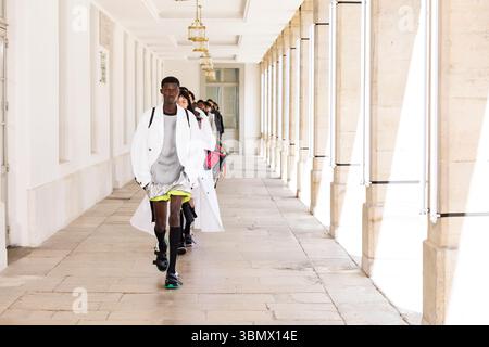 Paris, Frankreich. 28 juin 2025. KOLOR printemps-été 2026 défilé pendant la semaine de la mode de Paris Menswear le 2025 juin - Paris, France 28/06/2025 crédit : dpa/Alamy Live News Banque D'Images