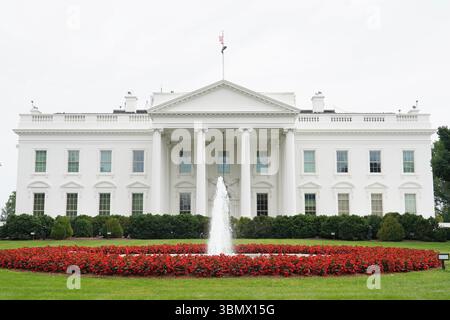 Washington, D.C. - 22 juin 2025 : la façade de la Maison Blanche, la résidence du Président des États-Unis d'Amérique. Banque D'Images