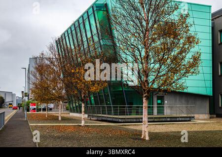 Belfast Co. Antrim, Irlande du Nord 08 novembre 2024 - le bâtiment du Centre for Secure information technologies se trouve sur Queens Island Belfast Banque D'Images