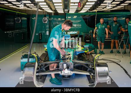 Spielberg, Autriche. 29 juin 2025. SPIELBERG, AUTRICHE - JUIN 29 : dans la boîte de lance Stroll du Canada et Aston Martin lors du Grand Prix F1 d'Autriche au Red Bull Ring le 29 juin 2025 à Spielberg, Autriche.250629 SEPA 19 016 - 20250629 PD2320 crédit : APA-PictureDesk/Alamy Live News Banque D'Images