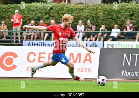 Hvidovre, Danemark. 28 juin 2025. Morten Knudsen (18 ans), de Hvidovre, vu lors d’un match-test de pré-saison entre Hvidovre IF et Broendby IF au Pro ventilation Arena de Hvidovre. Banque D'Images