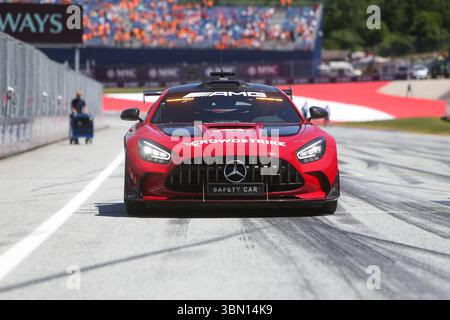 6/29/2025 - voiture de sécurité - Mercedes AMG GT Black Series pendant le Grand Prix d'Autriche de formule 1 MSC Cruises 2025, Spielberg, Autriche, du 26 au 29 juin - Round 11 du 24 du Championnat du monde de F1 2025 (photo par Alessio de Marco/Sipa USA) Banque D'Images