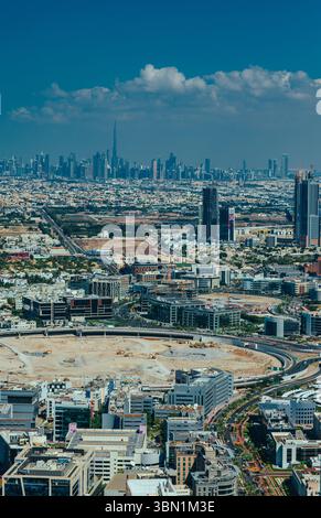 Dubaï - 08 février 2024 : vue aérienne de la ville Banque D'Images