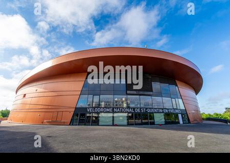 Vue extérieure du vélodrome national de Saint-Quentin-en-Yvelines, situé à Montigny-le-Bretonneux, France, dans le département français des Yvelines Banque D'Images
