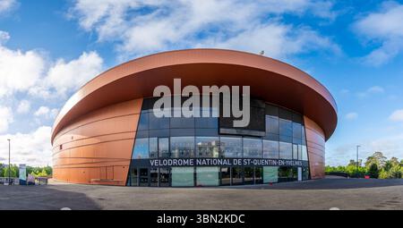 Vue extérieure du vélodrome national de Saint-Quentin-en-Yvelines, situé à Montigny-le-Bretonneux, France, dans le département français des Yvelines Banque D'Images