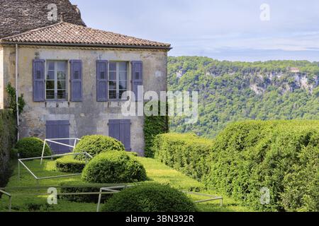 Jardins de Marquyssac près de Beynac le long de la Dordogne dans la région du Périgord en France Banque D'Images