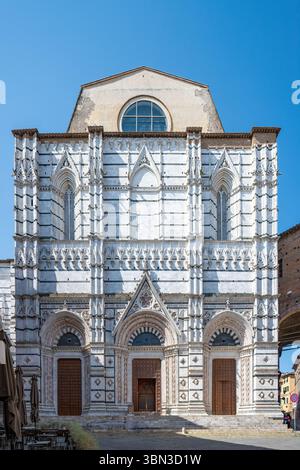 Le Battistero di il Duomo, Sienne, Toscane, Italie Banque D'Images