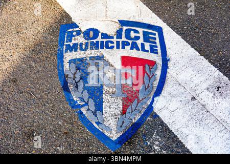 Levallois-Perret. Région parisienne. Marquage au sol de la police Banque D'Images