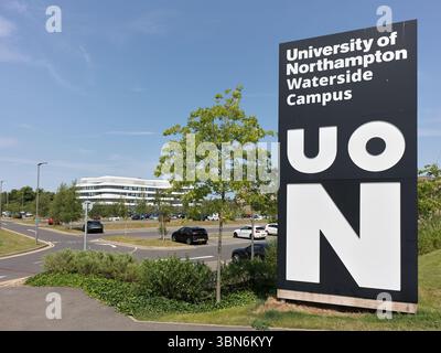 Université de Northampton (UON), Waterside Campus, Northampton, Angleterre. Banque D'Images