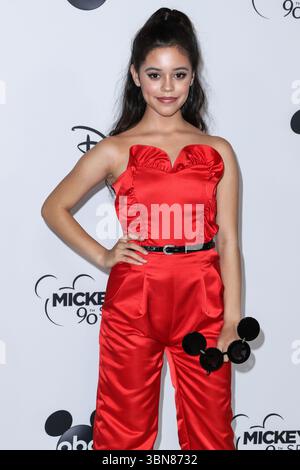 (FILE) Jenna Ortega dit "J'étais une personne malheureuse" après "mercredi" Fame. LOS ANGELES, CALIFORNIE, États-Unis - OCTOBRE 06 : L'actrice américaine Jenna Ortega arrive au 90e spectacle de Mickey qui s'est tenu au Shrine Auditorium and Expo Hall le 6 octobre 2018 à Los Angeles, Californie, États-Unis. (Photo de Xavier Collin/image Press Agency) Banque D'Images