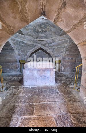 Une tombe sacrée. Au mausolée Dor US-Siyodat, où les fils de Timur, Umarshaykh et Jakhongir, sont enterrés. À Shahrisabz, Ouzbékistan. Banque D'Images