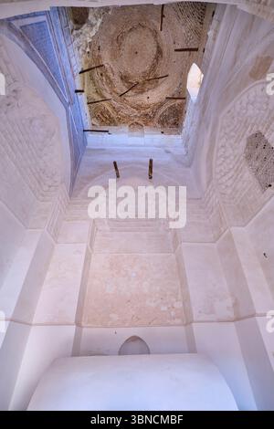 Une tombe sacrée. Au mausolée Dor US-Siyodat, où les fils de Timur, Umarshaykh et Jakhongir, sont enterrés. À Shahrisabz, Ouzbékistan. Banque D'Images