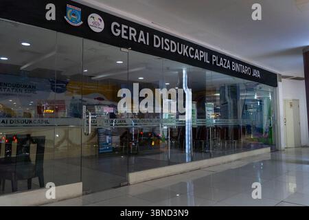 Jakarta, Indonésie - 30 janvier 2025 : Gerai DISDUKCAPIL à la Plaza Bintaro Jaya Banque D'Images