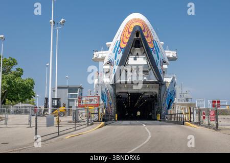 Traversier MS Chi-Cheemaun exploité par Owen Sound Transportation Company, Une société d'État du gouvernement provincial de l'Ontario, Ontario ferrys, Tobermo Banque D'Images