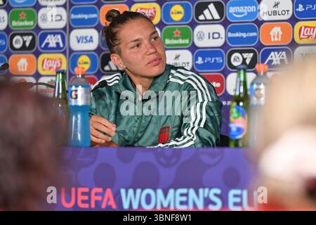 Sion, Suisse. 02 juillet 2025. Elena Linari d'Italie photographiée lors d'une conférence de presse de l'équipe nationale de football féminin d'Italie, a appelé l'Azzurre avant la première journée au championnat d'Europe en Suisse 2025, le mercredi 2 juillet 2025 à Sion, Suisse . Crédit : Sportpix/Alamy Live News Banque D'Images