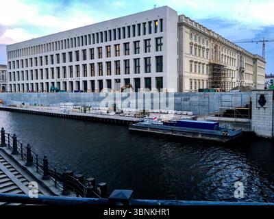 L'ancien palais Humbold est en cours de reconstruction et de reconstruction en tant que Forum sur le Musée Insel, dans le centre-ville de Berlin Mitte. C'est presque fini. Berlin, Allemagne. Avril 2019. Banque D'Images