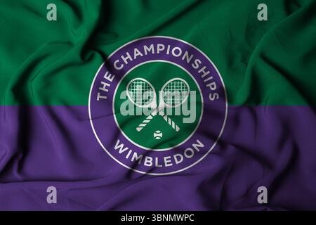 Pringsewu, Lampung ; 05 juillet 2025 ; texture du tissu du logo du tournoi de tennis de Wimbledon avec un fond violet vert Banque D'Images