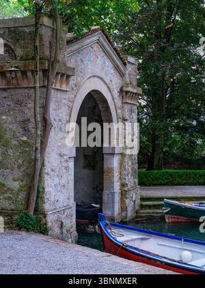 Italie, San Felice del Benaco, impressions sur l'Isola del Garda Banque D'Images