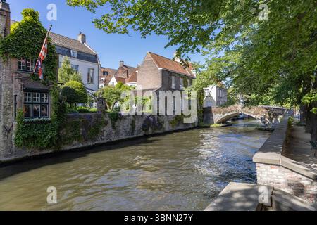 Belgique, Bruges, vieille ville, canal, voie navigable Banque D'Images