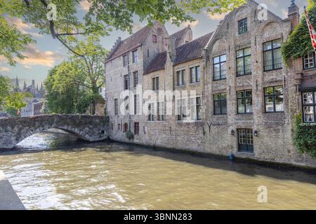 Belgique, Bruges, vieille ville, canal, voie navigable Banque D'Images