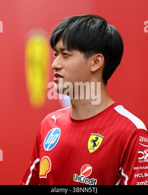 ROYAUME-UNI. 03 juillet 2025. Zhou Guanyu, pilote de réserve Ferrari 2025, participe au Grand Prix de Grande-Bretagne de formule 1 Qatar Airways sur le circuit de Silverstone à Towcester, en Angleterre, le 3 juillet 2024. (Photo par Jon Hobley | mi News/NurPhoto) crédit : NurPhoto SRL/Alamy Live News Banque D'Images
