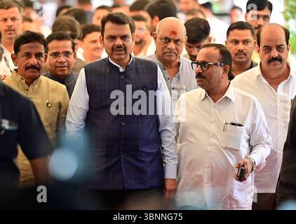 Mumbai, Inde. 03 juillet 2025. MUMBAI, INDE - 3 JUILLET : le ministre en chef du Maharshtra Devendra Fadnavis lors de la session de l'Assemblée de la mousson à Vidhan Bhavan le 3 juillet 2025 à Mumbai, Inde. (Photo par Anshuman Poyrekar/Hindustan Times/Sipa USA) crédit : Sipa USA/Alamy Live News Banque D'Images