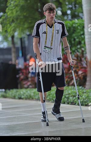 Miami, États-Unis. 29 juin 2025. Nicolo Savona du Juventus FC. Arrive pour le match entre le Real Madrid C.F. et la Juventus FC, pour la manche des 16 pour la Coupe du monde des clubs FIFA 2025, au Hard Rock Stadium de Miami, États-Unis, le 30 juin 2025. Photo : Heuler Andrey/DiaEsportivo/Alamy Live News crédit : DiaEsportivo/Alamy Live News Banque D'Images