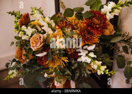 Bouquet de mariée rustique de mariage d'automne Banque D'Images