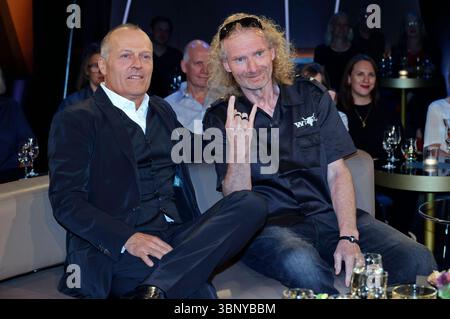 Joja Wendt und Holger Hübner BEI der Aufzeichnung der NDR Talk Show im NDR Fernsehstudio Lokstedt. Hambourg, 04.07.2025 *** Joja Wendt et Holger Hübner lors de l'enregistrement du Talk Show NDR au studio de télévision NDR Lokstedt Hambourg, 04 07 2025 Foto:xgbrcix/xFuturexImagex ndr talk0407 5612 Banque D'Images