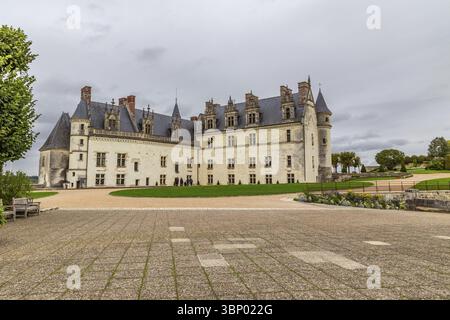 Amboise, France -16 octobre 2019 : Château d'Amboise, parc et jardins au-dessus du vieux centre de la ville, Amboise, Frankrijk Banque D'Images