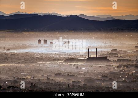 Une vue aérienne de la station Athlone [ower au Cap, Afrique du Sud. Banque D'Images
