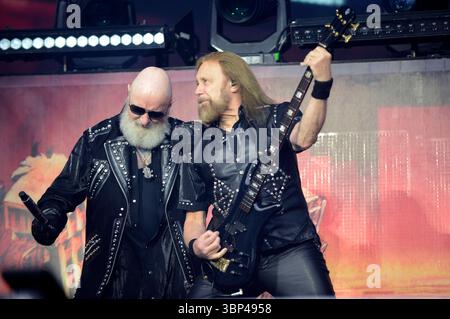 Rob Halford und Ian Hill von Judas Priest live beim Scorpions & Friends Coming Home -Jubiläumskonzert in der Heinz von Heiden Arena. Hanovre, 05.07.2025 *** Rob Halford et Ian Hill de Judas Priest en direct au concert anniversaire des Scorpions Friends Coming Home au Heinz von Heiden Arena Hanovre, 05 07 2025 Foto :XR.xKeuntjex/xFuturexImagex judas 5709 Banque D'Images